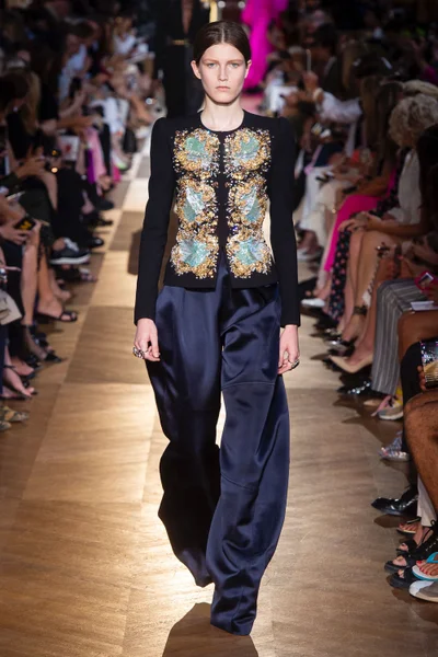Look 6